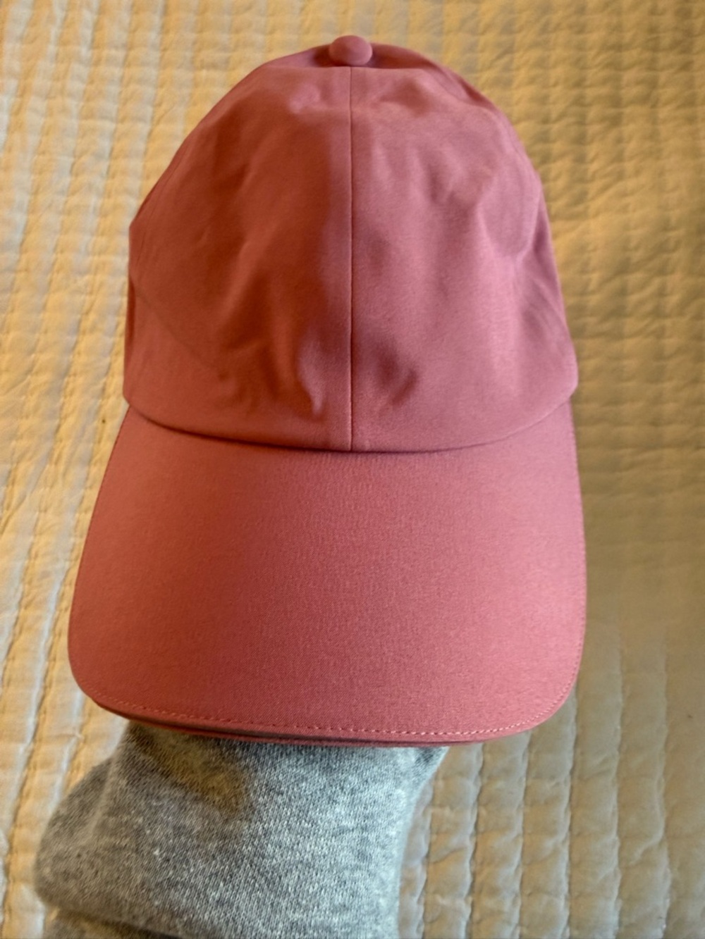 LIKE NEW Lululemon hat